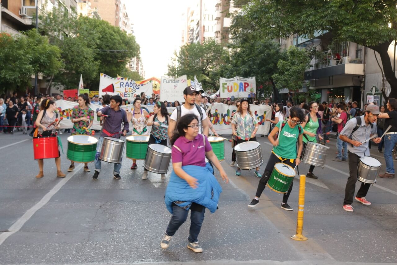 6 marcha por la salud mental