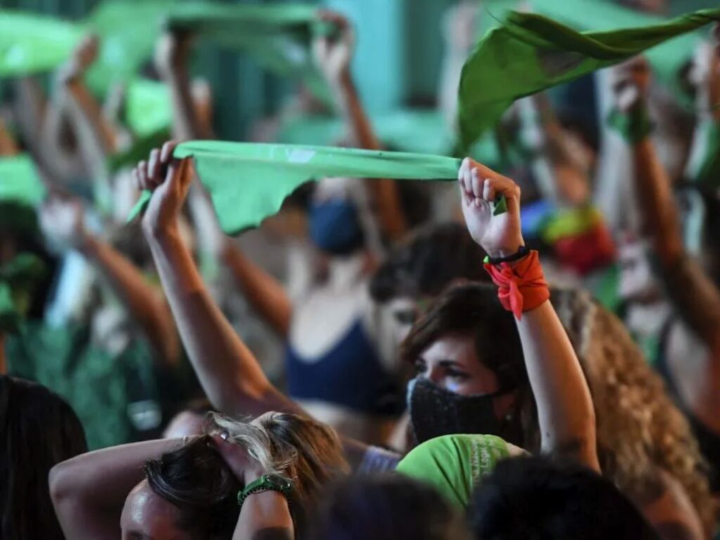 San Luis: fallo declaró "inconstitucional" la ley del aborto y generó repudio