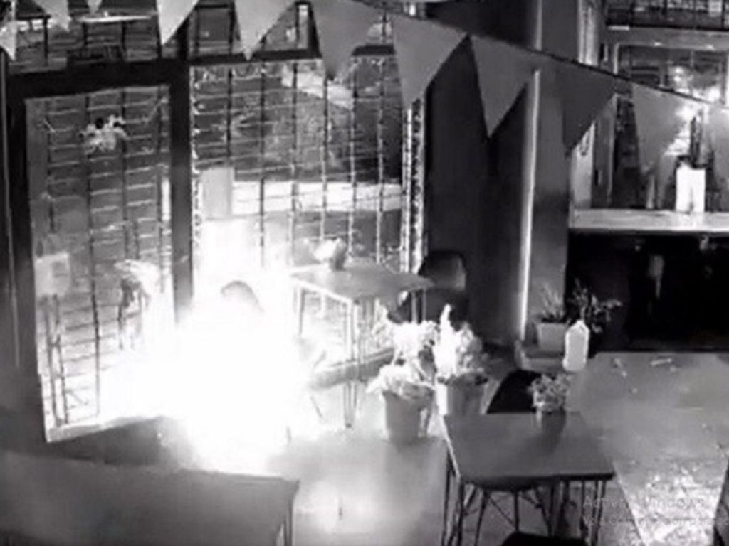 Incendio un bar LGBTQ en Palermo: "cuando alguien pregunte por qué el orgullo, es por esto y mucho más”