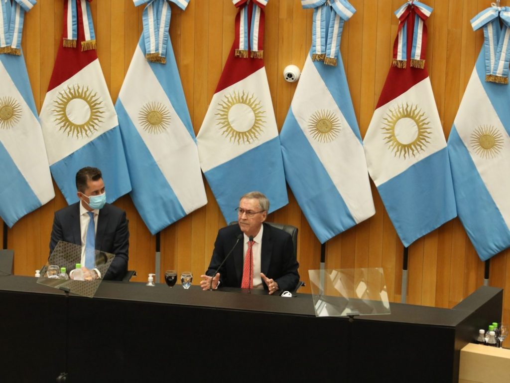 ¿Schiaretti el progresista?