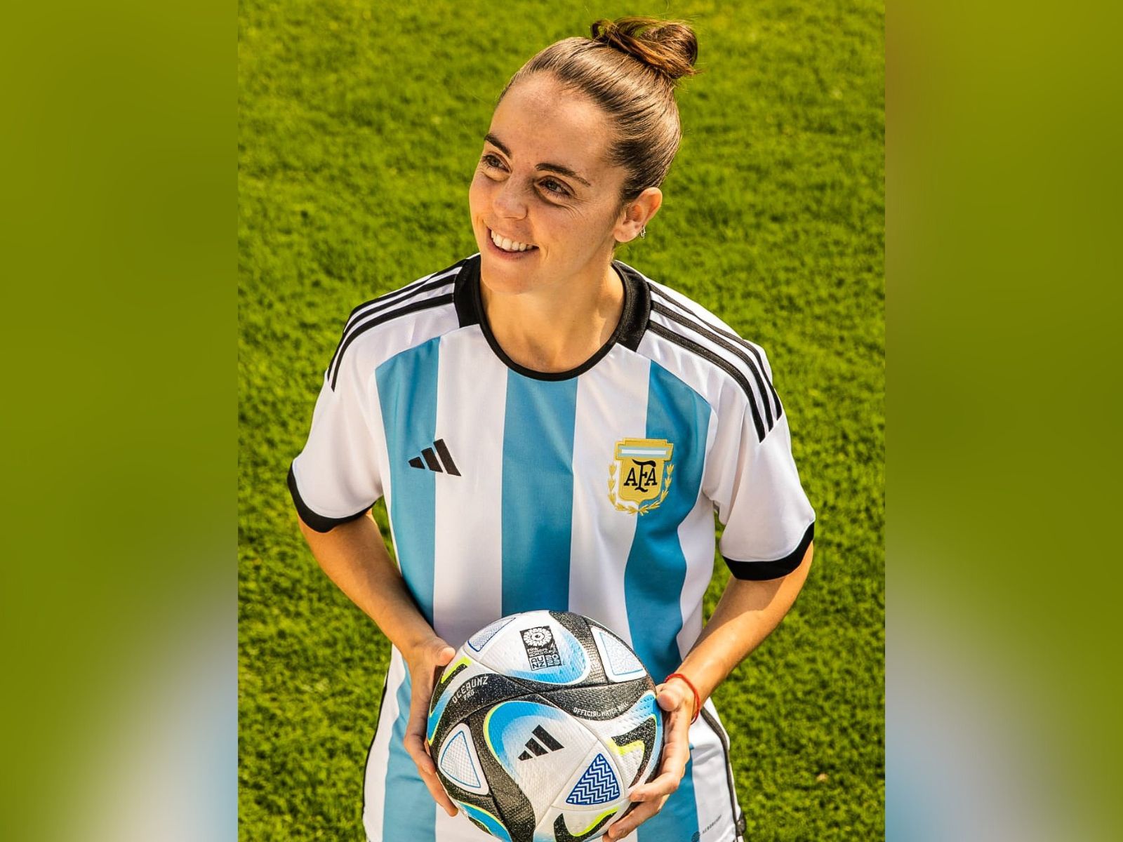 Compra Camisetas de Selecciones Femeninas