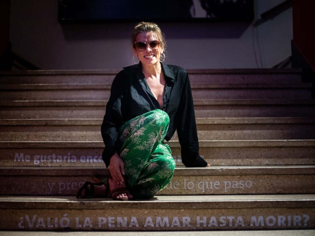 camila sosa villada en entrevista exclusiva con El Resaltador por su show Masácrame