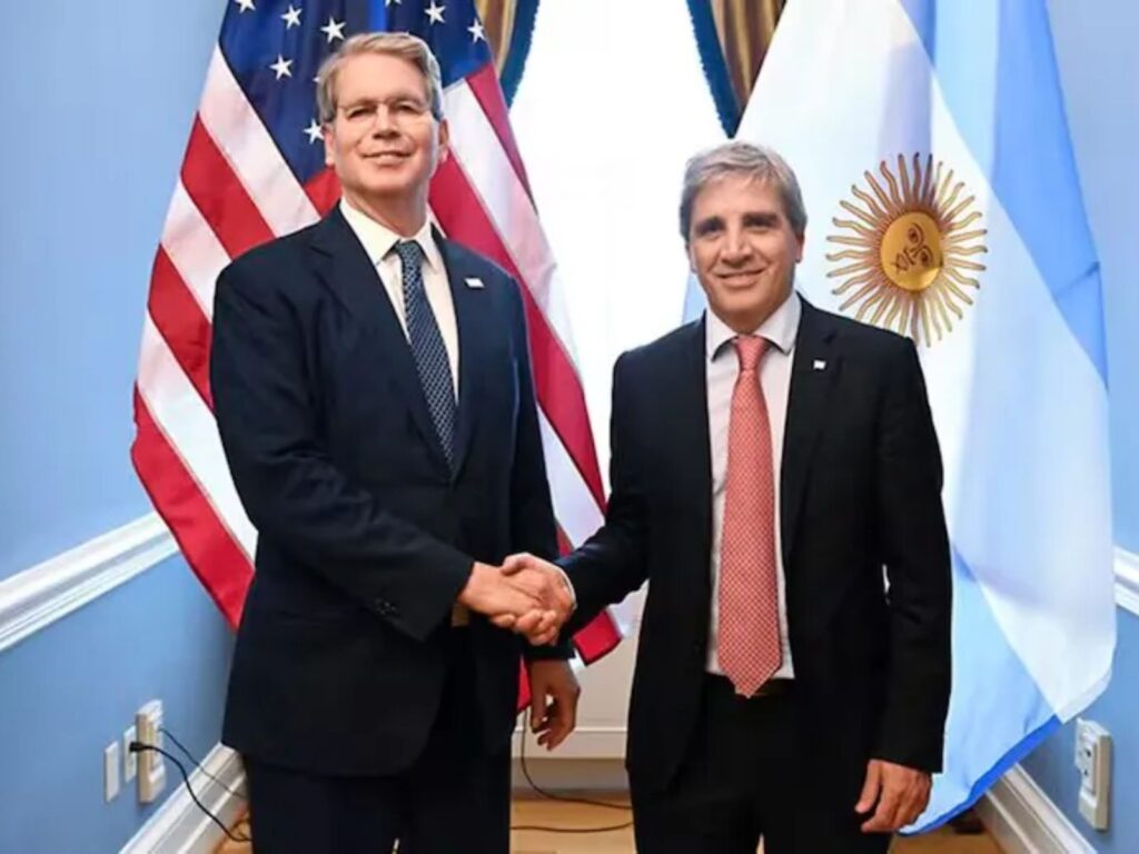 tesoro de EEUU desembolsa 808 millones de dólares a la Argentina